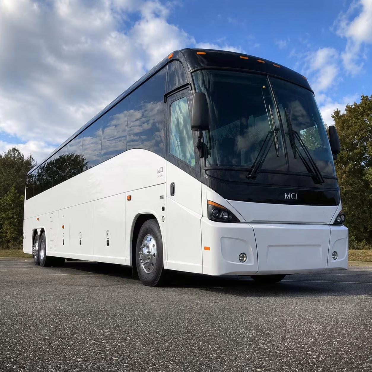charter buses for large prom groups headed to st louis venues