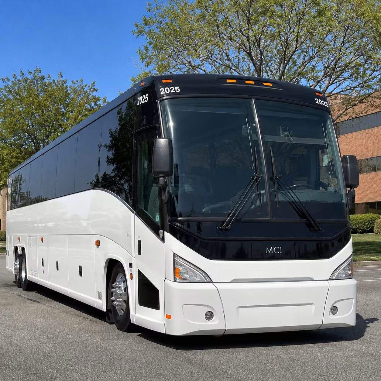 getting your group to hollywood casino amphitheatre has never been easier