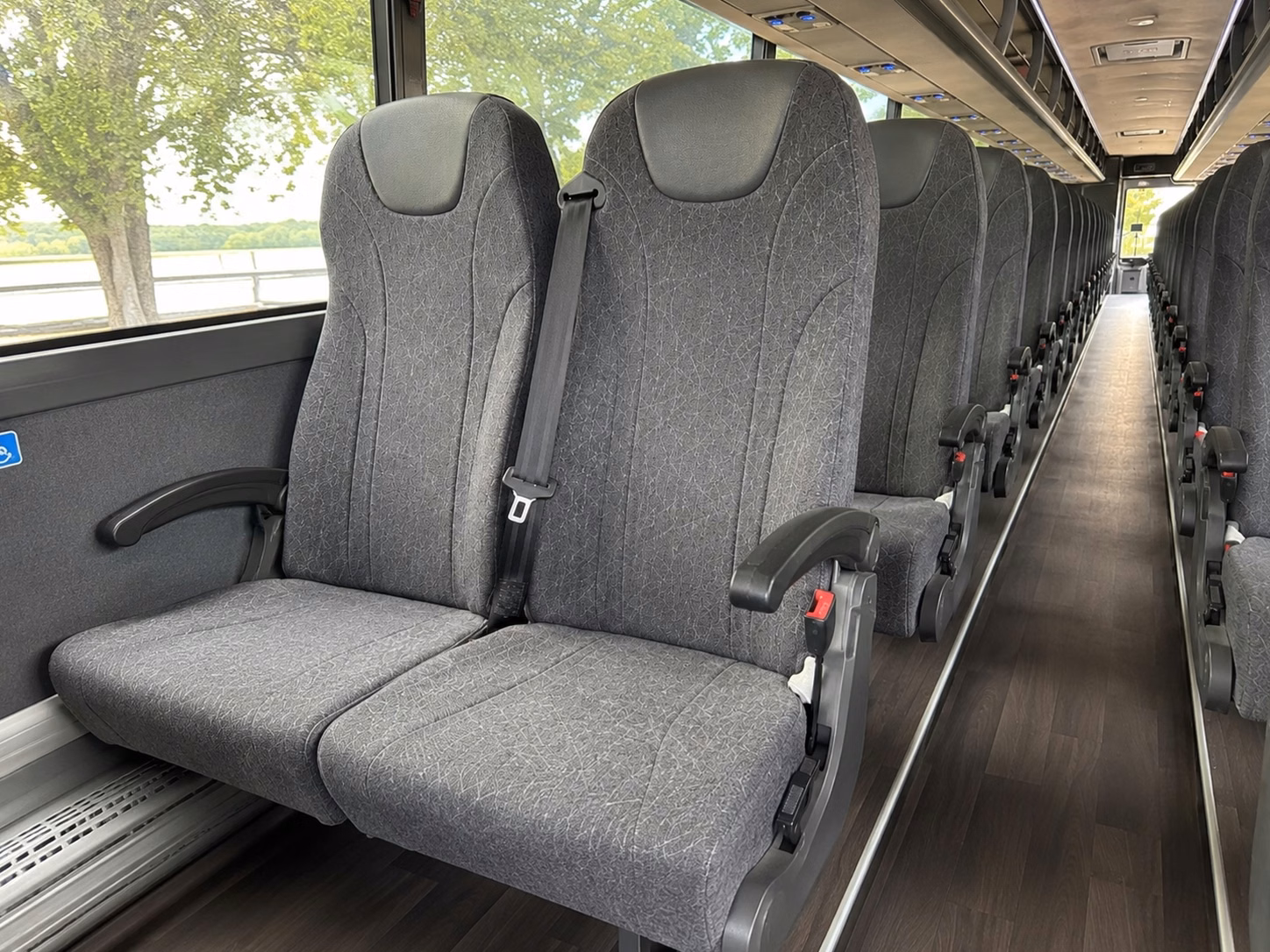 how the bus type you choose changes charter bus prices in st louis missouri
