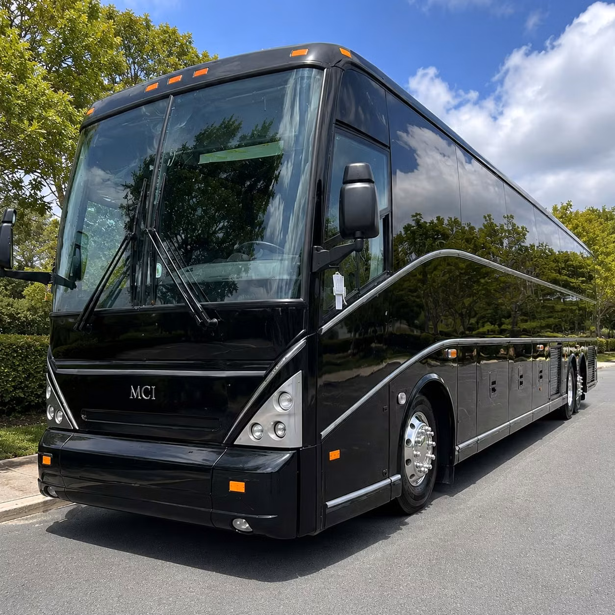 multi day charter bus trips and long distance group travel from st louis